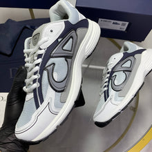 Load image into Gallery viewer, Shoes