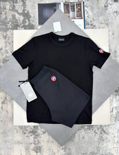 Load image into Gallery viewer, Tshirt