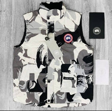 Load image into Gallery viewer, Jacket