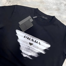 Load image into Gallery viewer, Tshirt