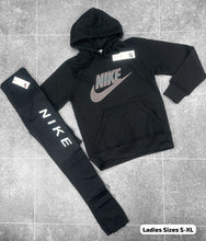 Load image into Gallery viewer, Tracksuit