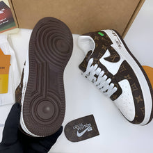 Load image into Gallery viewer, Shoes