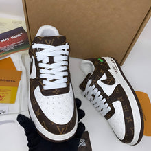 Load image into Gallery viewer, Shoes