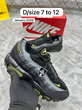 Load image into Gallery viewer, Shoes
