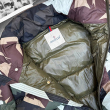 Load image into Gallery viewer, Jacket