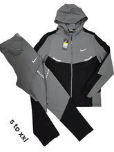Load image into Gallery viewer, Tracksuit
