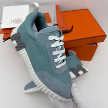 Load image into Gallery viewer, Shoes