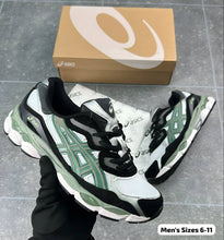 Load image into Gallery viewer, Shoes