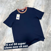 Load image into Gallery viewer, Tshirt