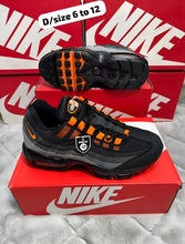 Load image into Gallery viewer, Shoes
