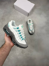 Load image into Gallery viewer, Shoes