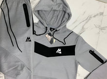 Load image into Gallery viewer, Tracksuit