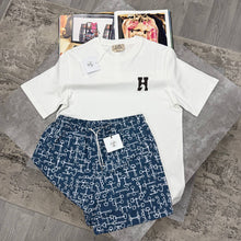 Load image into Gallery viewer, Tshirt