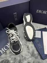 Load image into Gallery viewer, Shoes