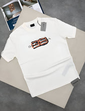 Load image into Gallery viewer, Tshirt