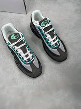 Load image into Gallery viewer, Shoes