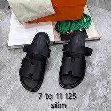 Load image into Gallery viewer, Slipper