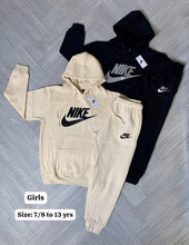 Load image into Gallery viewer, Tracksuit