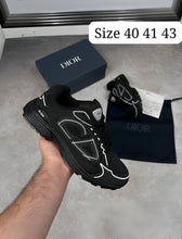 Load image into Gallery viewer, Shoes