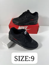 Load image into Gallery viewer, Shoes