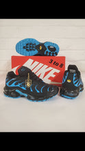 Load image into Gallery viewer, Shoes