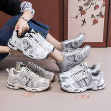 Load image into Gallery viewer, Shoes
