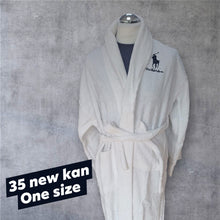 Load image into Gallery viewer, Robe