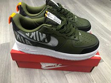 Load image into Gallery viewer, Shoes