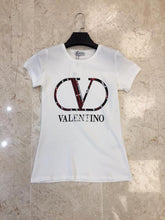 Load image into Gallery viewer, Tshirt