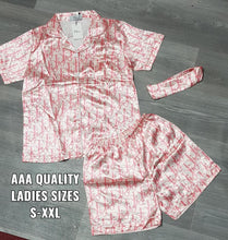 Load image into Gallery viewer, Tshirt and Short