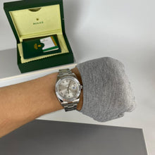 Load image into Gallery viewer, Watch