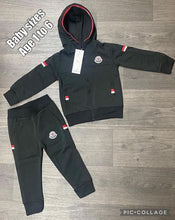Load image into Gallery viewer, Tracksuit