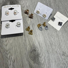 Load image into Gallery viewer, Earrings