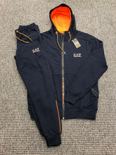 Load image into Gallery viewer, Men Tracksuit AAA