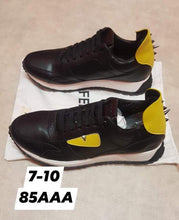 Load image into Gallery viewer, Men Trainer AAA