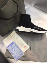 Load image into Gallery viewer, Shoes