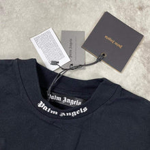 Load image into Gallery viewer, T-shirt