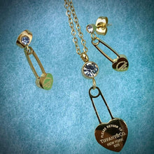 Load image into Gallery viewer, necklace