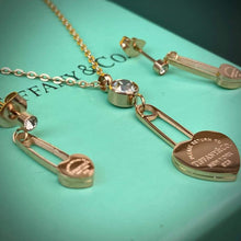 Load image into Gallery viewer, necklace