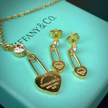 Load image into Gallery viewer, necklace