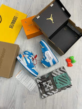 Load image into Gallery viewer, Shoes