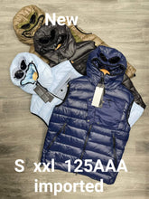 Load image into Gallery viewer, Jacket