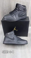 Load image into Gallery viewer, Shoes