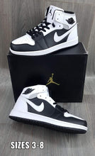 Load image into Gallery viewer, Shoes
