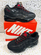Load image into Gallery viewer, Shoes