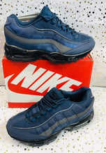 Load image into Gallery viewer, Shoes