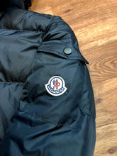 Load image into Gallery viewer, Jacket