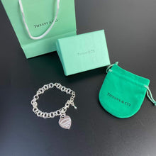 Load image into Gallery viewer, Necklace