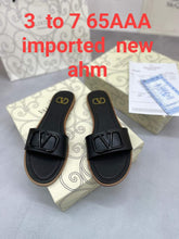 Load image into Gallery viewer, Slipper