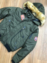 Load image into Gallery viewer, Jacket